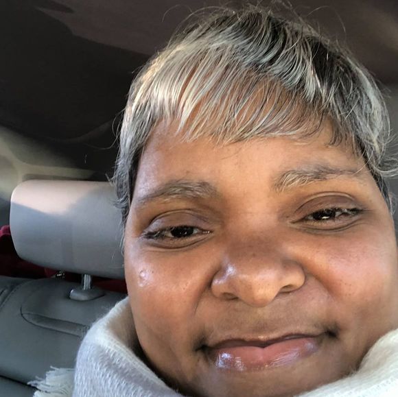 Meet your Posher, Cheryl - Picture 1 of 1